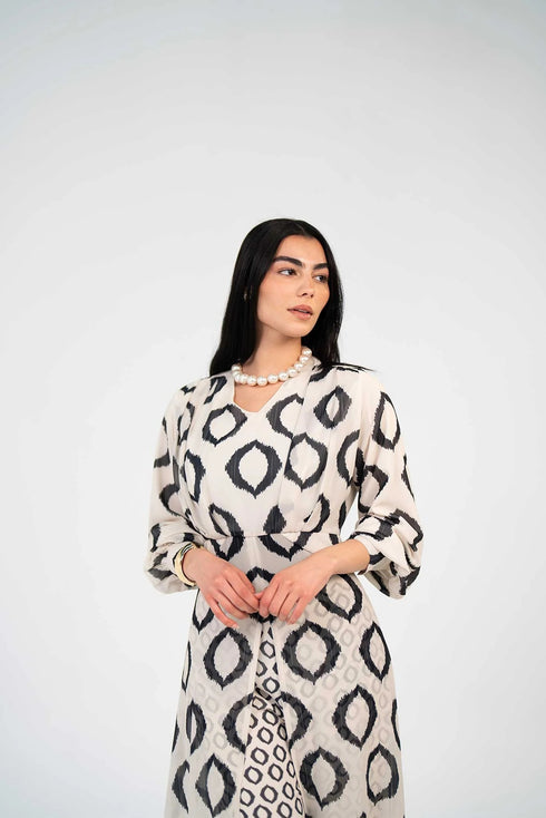 فستان بطباعة